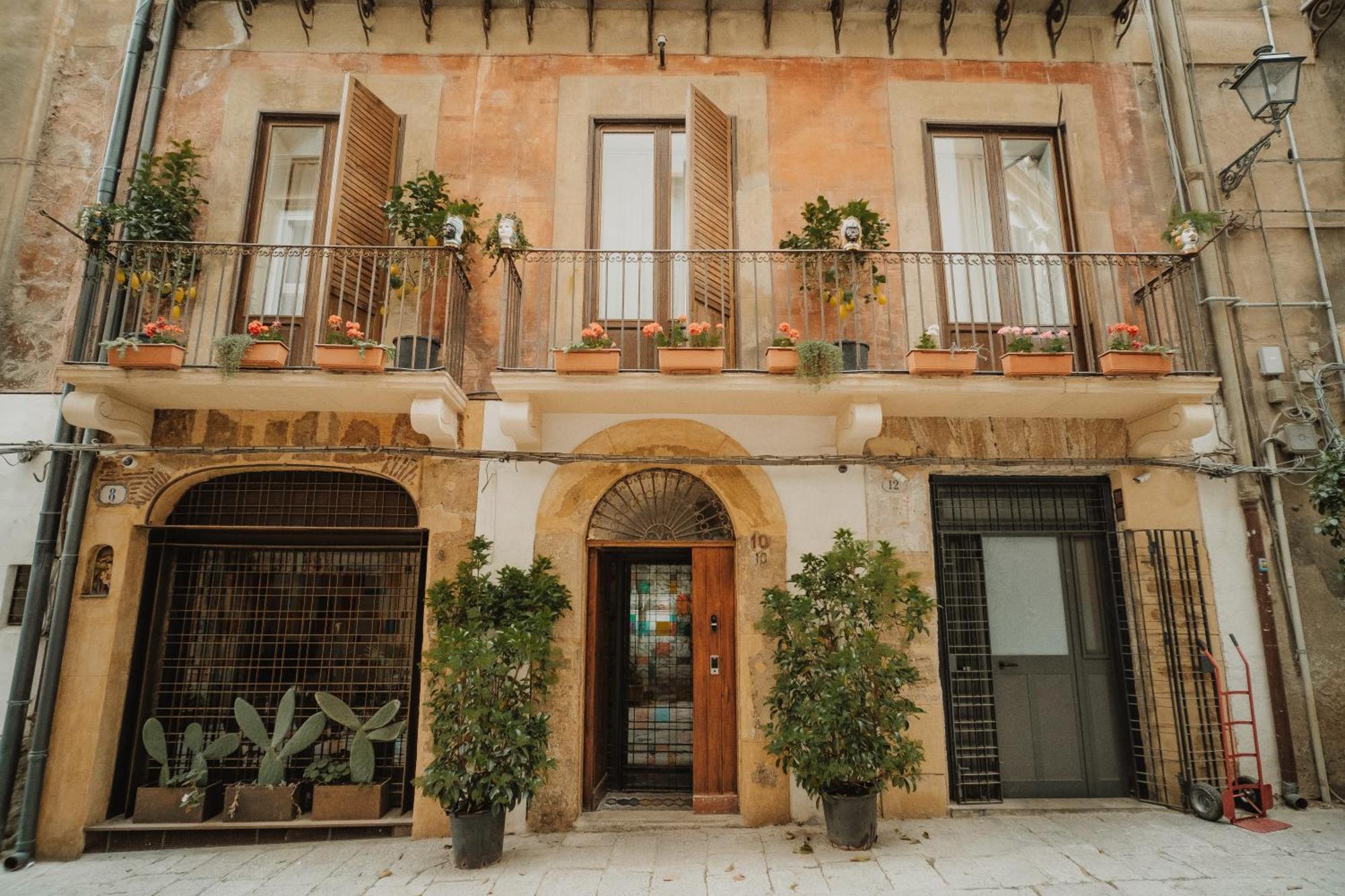 Ambrosia-Timeless Hosting Hotell Palermo Eksteriør bilde